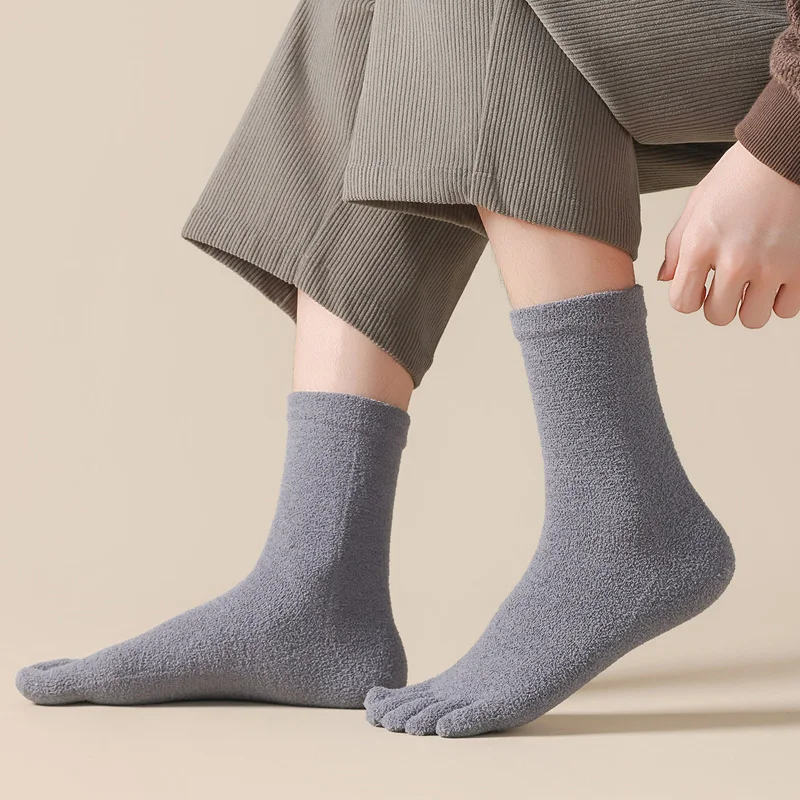 6足入り、厚手のサーマル素材を使用した、指が分かれた靴下。男 - Thermal Sock Winter のレビューと価格