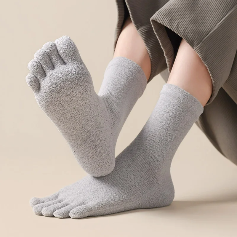 6足入り、厚手のサーマル素材を使用した、指が分かれた靴下。男 - Thermal Sock Winter のレビューと価格